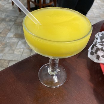 Broadway Pizza - Mango Margarita - Pizza Near Me - Memphis, Tennessee