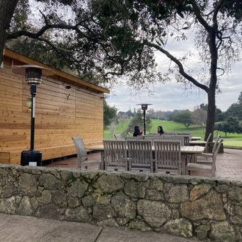 Birdie's at Stanford Golf - Back patio they removed the tv - New American Near Me - Stanford, California