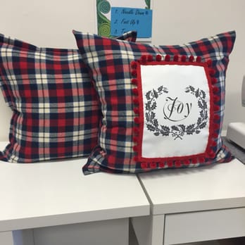 Sew Houston - Christmas pillows - Arts & Crafts Near Me - Houston, Texas Sew Houston - Christmas pillows - Arts & Crafts Near Me - Houston, Texas