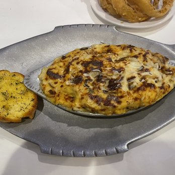 Mike Anderson's - Gonzales - Crabmeat au Gratin - Seafood Near Me - Gonzales, Louisiana