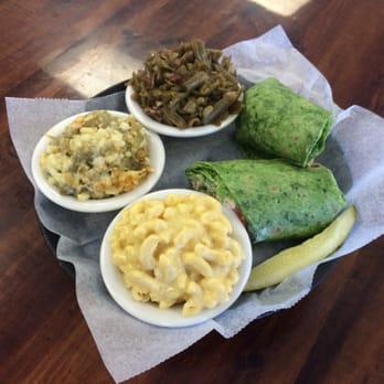 Cambridge Market & Cafe - a plate of food - Cafes Near Me - Bowling Green, Kentucky