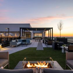 BNA Sky Pavilion - Take in a beautiful sunset as you wait for your flight at our BNA airport rooftop bar