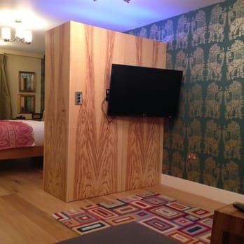 Megaro Hotel - Apartments - Hotels Near Me - London, XGL Megaro Hotel - Apartments - Hotels Near Me - London, XGL
