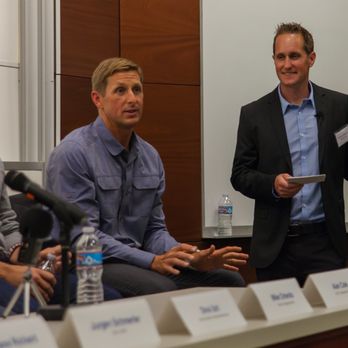 The Savage Leader - Darren Reinke moderates a recent Haas Innovation Panel featuring 6 CEOs and leaders of San Diego's most innovative companies - Business Consulting Near Me The Savage Leader - Darren Reinke moderates a recent Haas Innovation Panel featuring 6 CEOs and leaders of San Diego's most innovative companies - Business Consulting Near Me