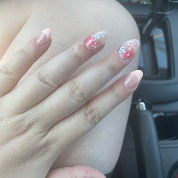 Alta nails Lounge - Waxing Near Me - El Cajon, California