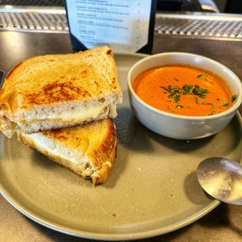 Station Craft - Tomato soup & grilled cheese the BESTTTT!!! - Burgers Near Me - Dana Point, California Station Craft - Tomato soup & grilled cheese the BESTTTT!!! - Burgers Near Me - Dana Point, California