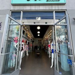 Stylish Swimwear - Showroom Stylishswimwear in Fashion District in Down Town Los Angeles