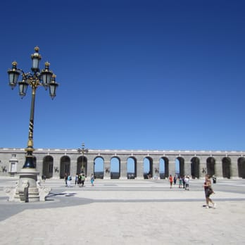 Palacio Real de Madrid - Landmarks & Historical Buildings Near Me - Madrid, M Palacio Real de Madrid - Landmarks & Historical Buildings Near Me - Madrid, M