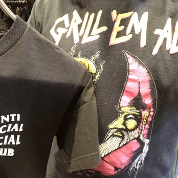 2nd STREET - Pasadena - Yikes $99 for a T-shirt - Used, Vintage & Consignment Near Me - Pasadena, California 2nd STREET - Pasadena - Yikes $99 for a T-shirt - Used, Vintage & Consignment Near Me - Pasadena, California