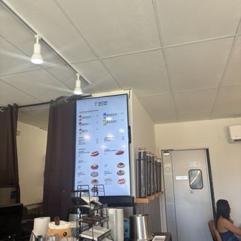 Yolo’s Cafe - Menu - Bubble Tea Near Me - Bellflower, California