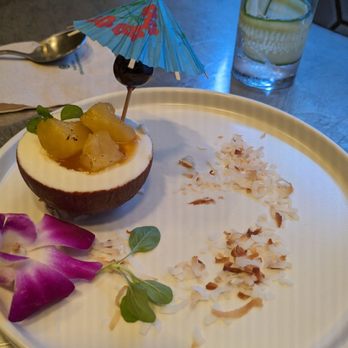 Saltbreaker - Amazing coconut mousse special- get this! - Cocktail Bars Near Me - Alameda, California