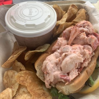 Side Street Cafe - Lobster roll with chips and clam chowder - American Near Me - Bar Harbor, Maine
