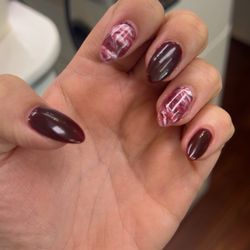 Royal Nails & Spa