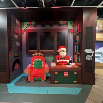 The LEGO Store - Toy Stores Near Me - London, XGL The LEGO Store - Toy Stores Near Me - London, XGL