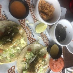 Brothers Bar & Grill - Fish tacos