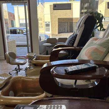 Ladies Nails - 4 massage chairs with foot spa. Extra seating area - Nail Salons Near Me - Monrovia, California