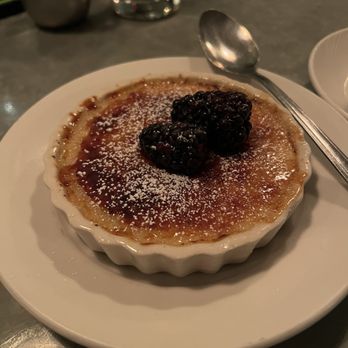 La Bonne Table - Creme Brulee - French Near Me - San Diego, California La Bonne Table - Creme Brulee - French Near Me - San Diego, California