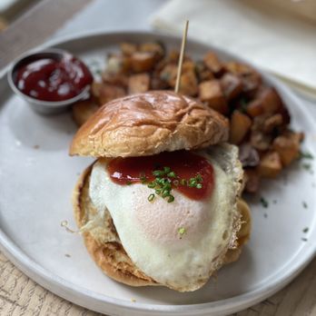 Willow & Whisk - Breakfast Burgee - Breakfast & Brunch Near Me - Wyckoff, New Jersey Willow & Whisk - Breakfast Burgee - Breakfast & Brunch Near Me - Wyckoff, New Jersey