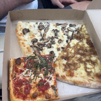 Little Pizza Parlor - Pizza Near Me - Brooklyn, New York