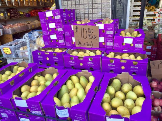 Aloha Market by null