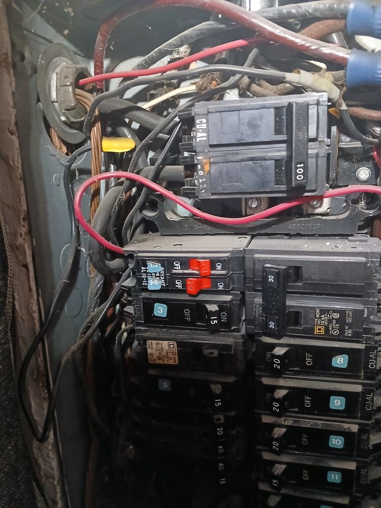 Slide of EW Handyman Services