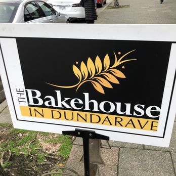 The Bakehouse in Dundarave - Bakeries Near Me - Vancouver, British Columbia
