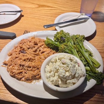 Bobby Q - Mesa - Wood Fired BBQ Platter with Pulled BBQ chicken, potato Salad and "vegetable of the day" broccolini - New American Near Me - Mesa, Arizona Bobby Q - Mesa - Wood Fired BBQ Platter with Pulled BBQ chicken, potato Salad and "vegetable of the day" broccolini - New American Near Me - Mesa, Arizona