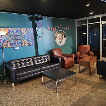 Little Green Hive - Very comfortable area to enjoy your coffee with friends. - Coffee & Tea Near Me - Roanoke, Virginia