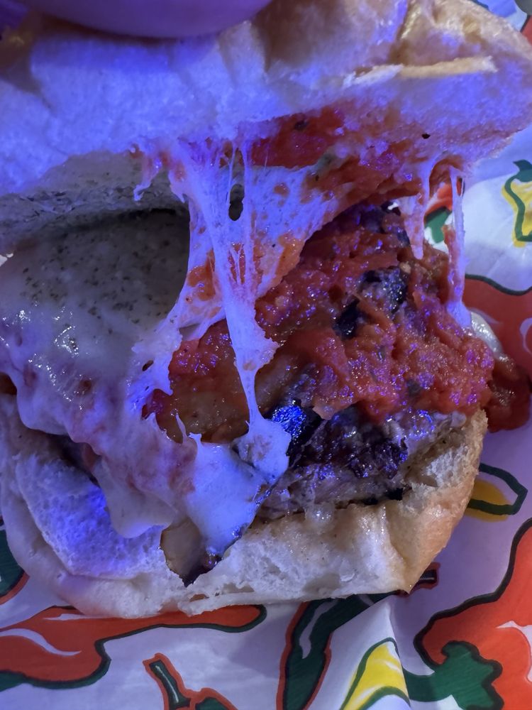 Island Pizza Image