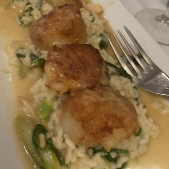 Scaramella's Restaurant - Seared Sea Scallops - Italian Near Me - Dobbs Ferry, New York Scaramella's Restaurant - Seared Sea Scallops - Italian Near Me - Dobbs Ferry, New York