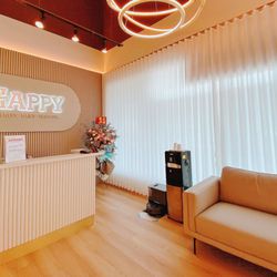 Happy Wellness, Nail & Head Spa