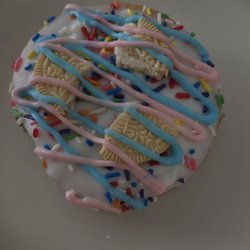 Pinkbox Doughnuts - It's Ya Birthday donut
