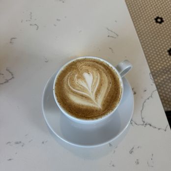 Lola's Cafe and Kitchen - Latte - Cafes Near Me - Absecon, New Jersey