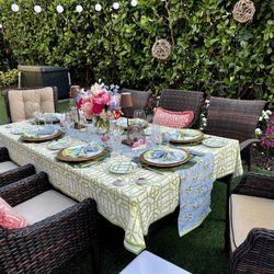 Pomegranate - Tablescape