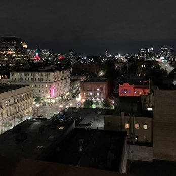 Tope - Rooftop view from our table - Bars Near Me - Portland, Oregon Tope - Rooftop view from our table - Bars Near Me - Portland, Oregon