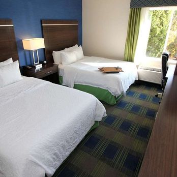 Hampton Inn Sandusky-Central - Guest room - Hotels Near Me - Sandusky, Ohio