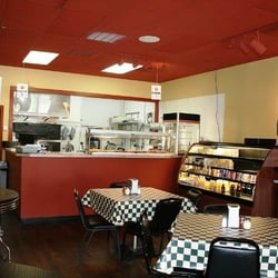 816 Pint & Slice - Interior picture.