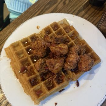 Jason Aldean's Kitchen + Rooftop Bar - Chicken and Waffles - Southern Near Me - Gatlinburg, Tennessee Jason Aldean's Kitchen + Rooftop Bar - Chicken and Waffles - Southern Near Me - Gatlinburg, Tennessee