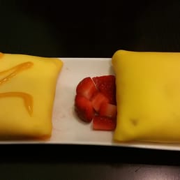 Mango and strawberry nutella pancakes Mango and strawberry nutella pancakes