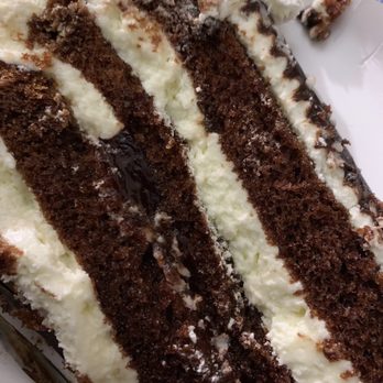 Lassen & Hennigs - Slice of cake - Delis Near Me - Brooklyn, New York