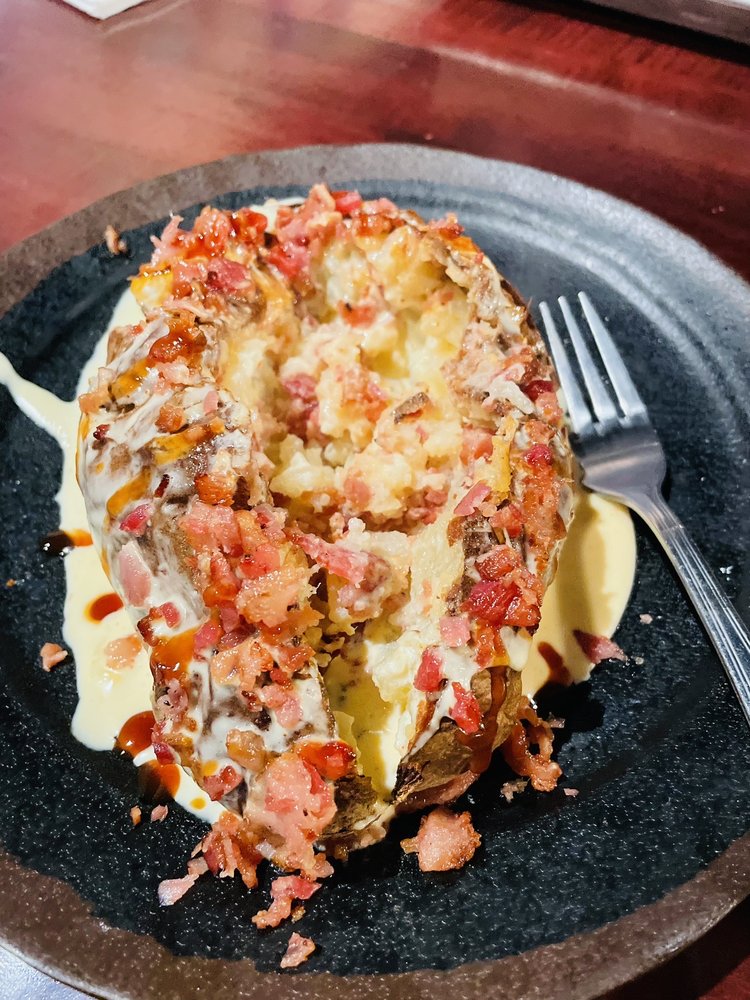 Food from Fat Eddy’s Bar-BQ