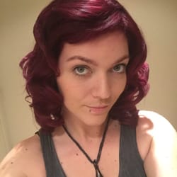 Kelsey styled my hair for a flapper inspired bachelorette party. Everyone LOVED it!