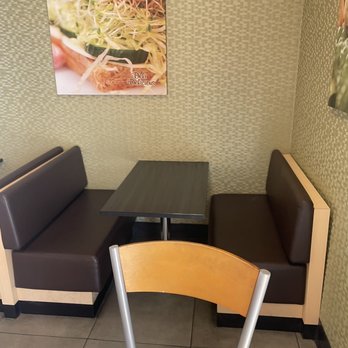 Deli Delicious - a table and benches - Delis Near Me - Fresno, California