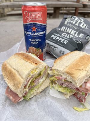 Hugo's Deli by null