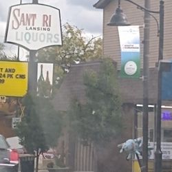 Santori's Lansing Liquors - Where's the O?