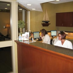 Connecticut Maxillofacial Surgeons - A polite and concerned staff await your arrival