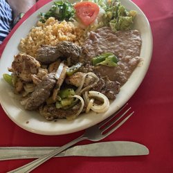 Memo's Restaurant - Fajita