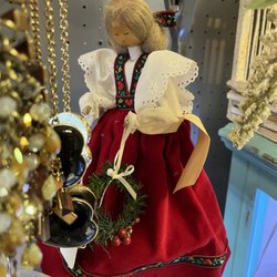 Pennsbury - Chadds Ford Antique Mall - Awww