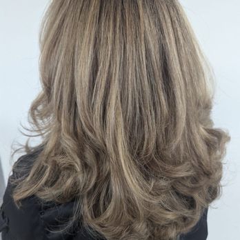 St-Laurent Coiffure - Highlights - Hair Salons Near Me - Cote Saint-Luc, Quebec St-Laurent Coiffure - Highlights - Hair Salons Near Me - Cote Saint-Luc, Quebec