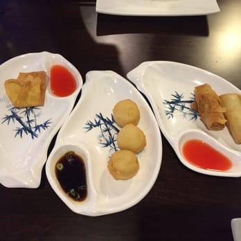 Royal Sushi - Crab Rangoon, scallops, haku maki - Japanese Near Me - Chicago, Illinois Royal Sushi - Crab Rangoon, scallops, haku maki - Japanese Near Me - Chicago, Illinois